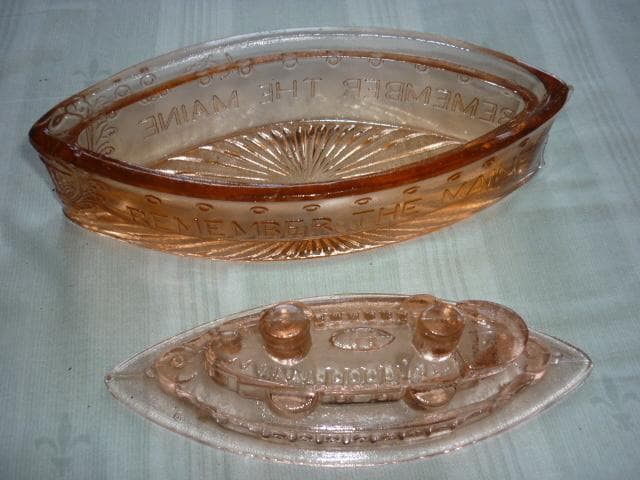 極希少（ピンク色）美品 大正時代◆アメリカ海軍 戦艦 メイン号 ガラス 小物入れ