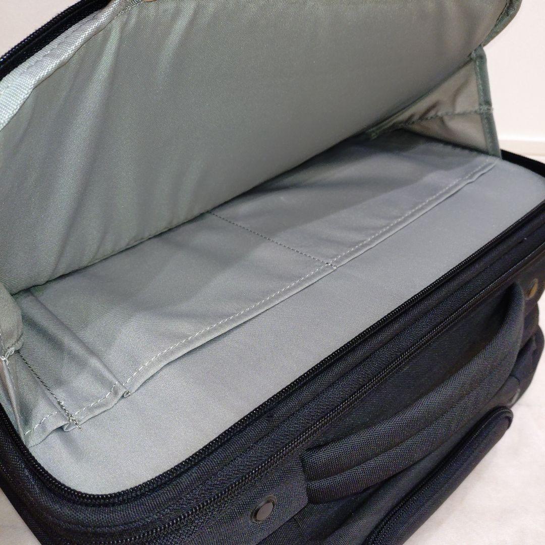 【廃盤・美品】無印良品 半分の厚みで収納できるソフトキャリーケース (S)