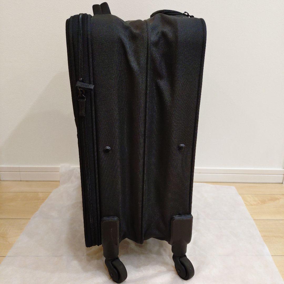 【廃盤・美品】無印良品 半分の厚みで収納できるソフトキャリーケース (S)