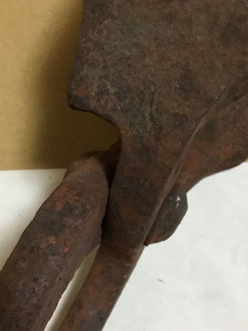 すごく大きな昔の道具