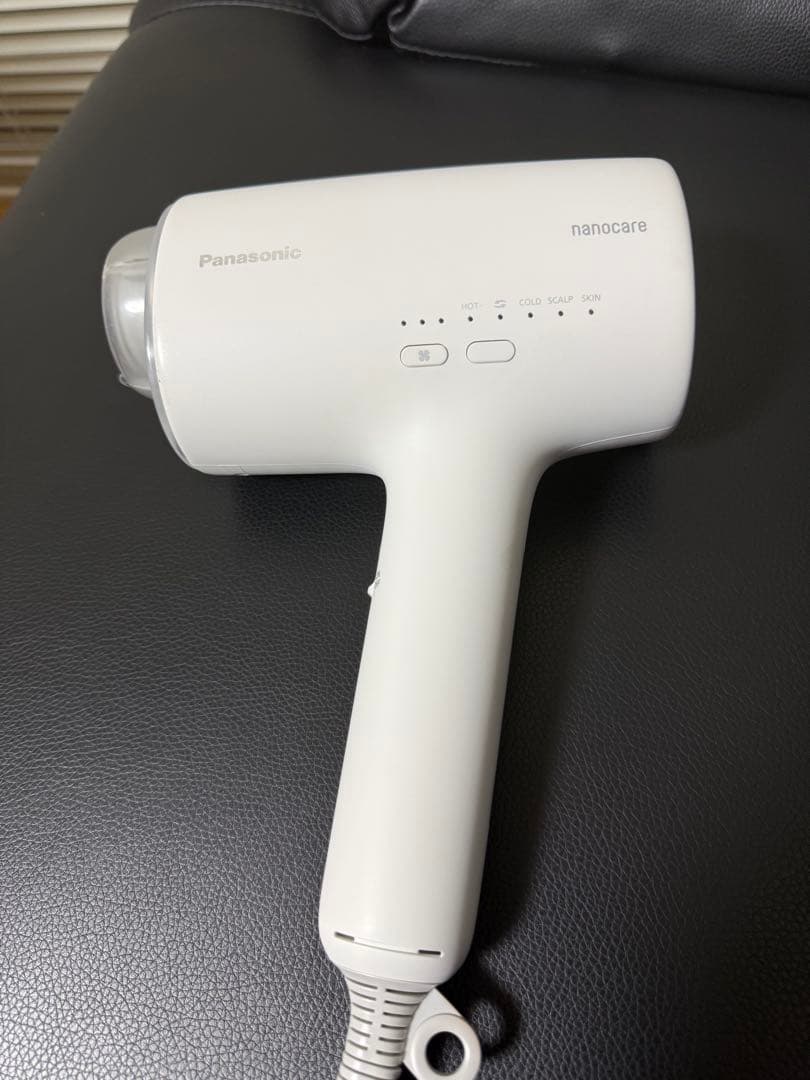 ナノケア　EH-NA0J ウォームホワイト　ジャンク