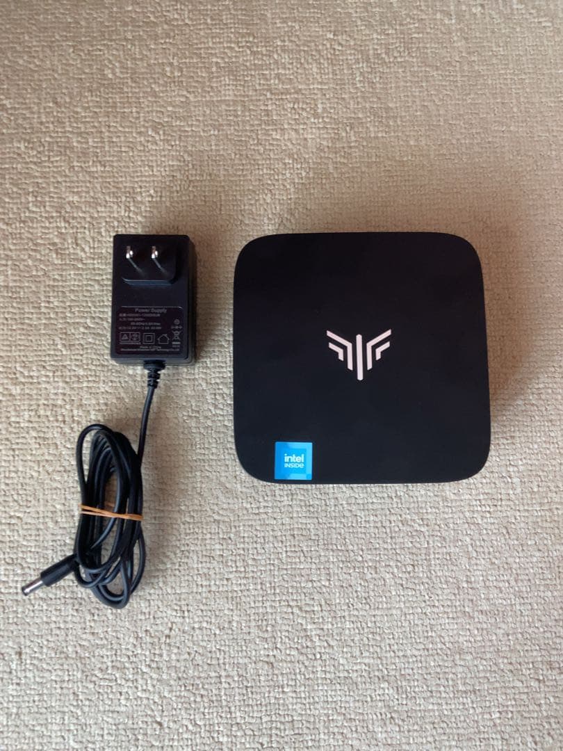 Intel ミニPC ACアダプター付き