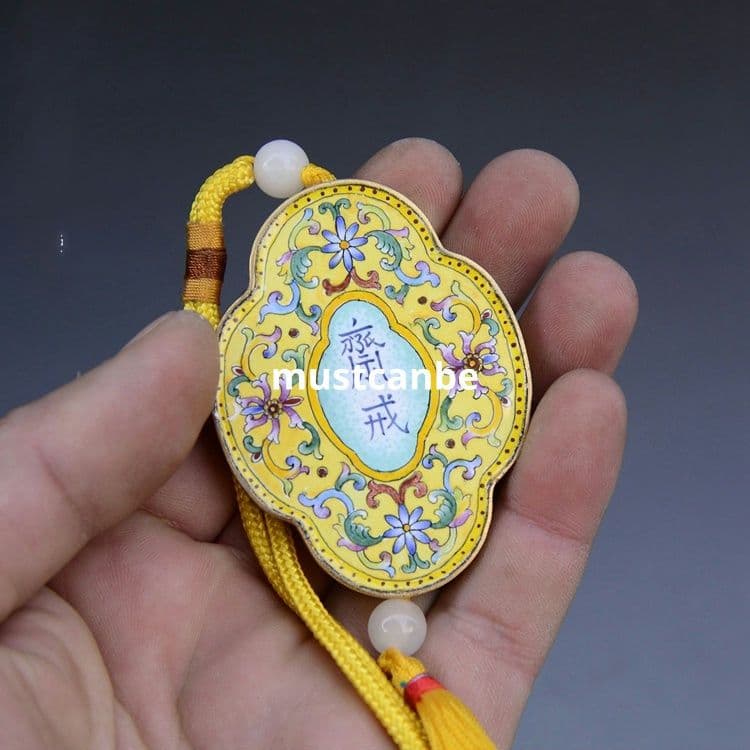 景泰藍銅胎花紋斎戒牌 掛札 装飾品 工芸品 収蔵品