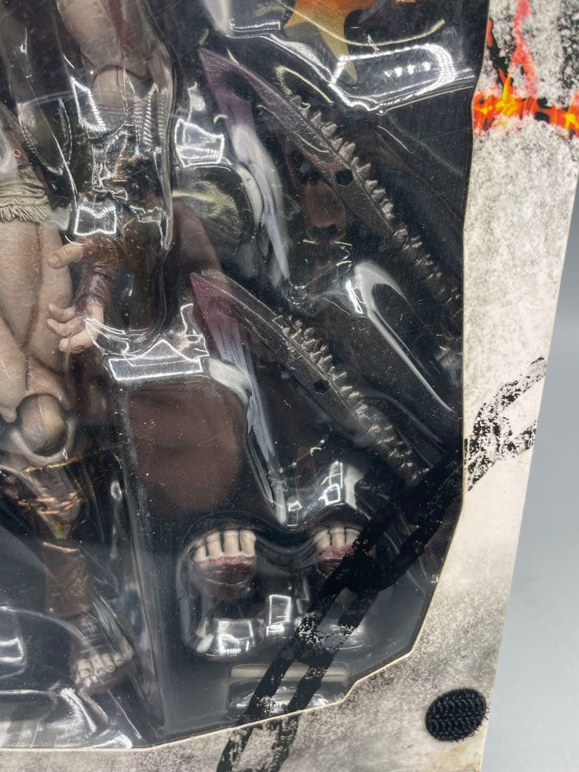 未開封 PLAY ARTS改 クレイトス GOD　OF WAR Ⅲ 箱傷み