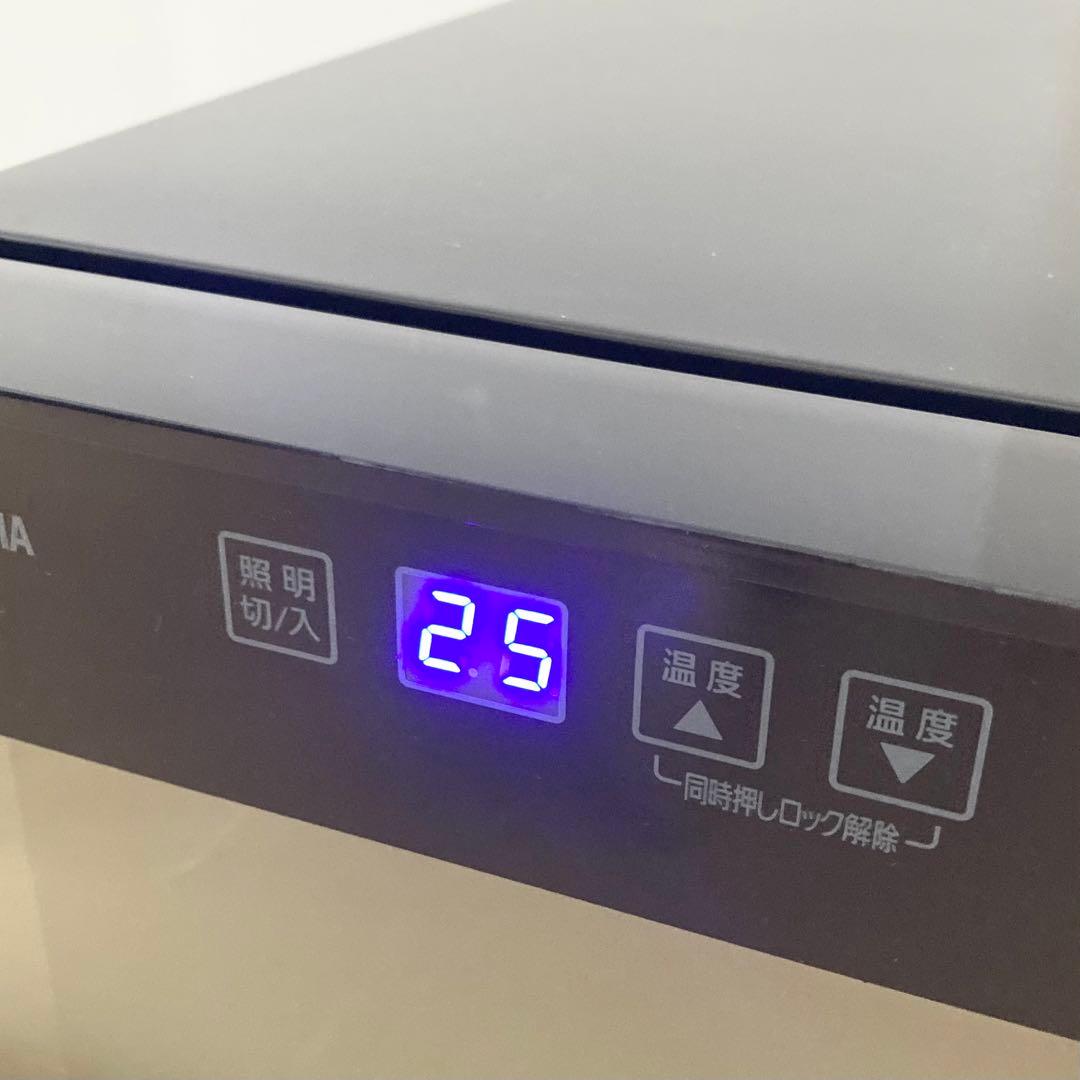 極美品 アイリスオーヤマ ワインセラー PWC-251P 2022年製 8本収納