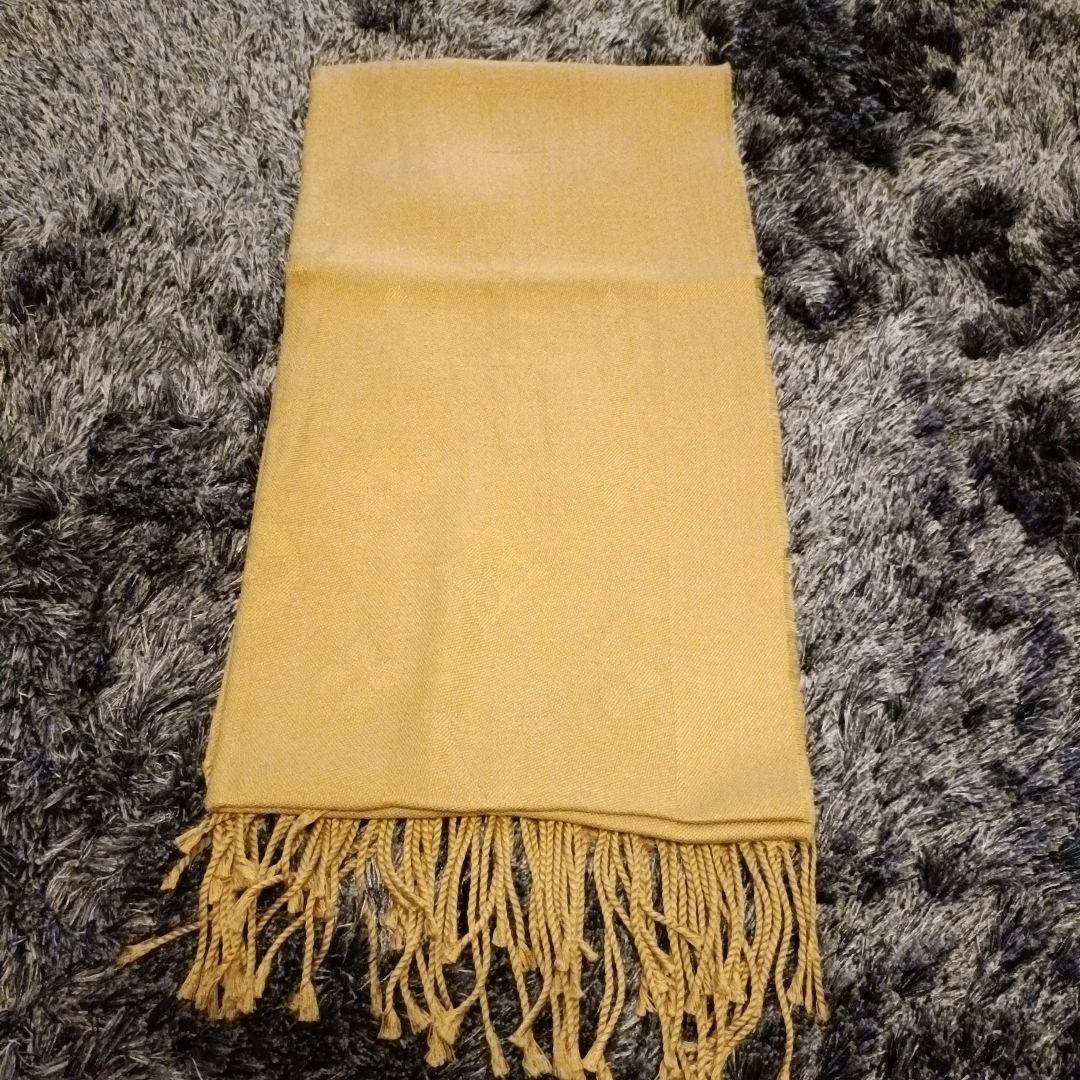 【美品】ルイヴィトン　ゴールドベージュマフラー