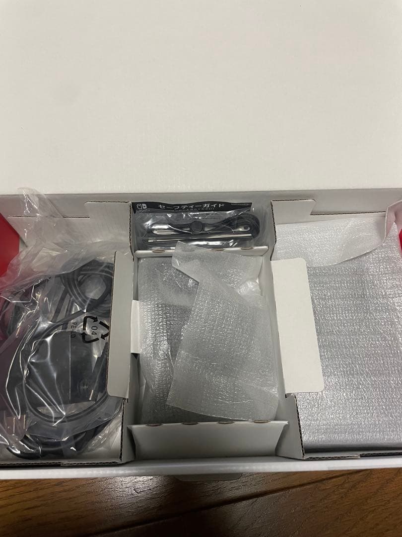 【美品】Nintendo Switch 本体 Joy-Con