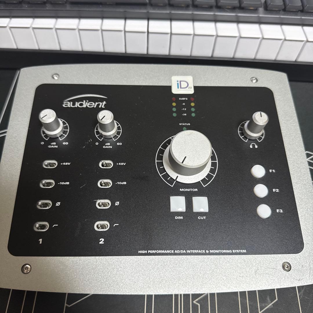 audient iD22 【ジャンク品】