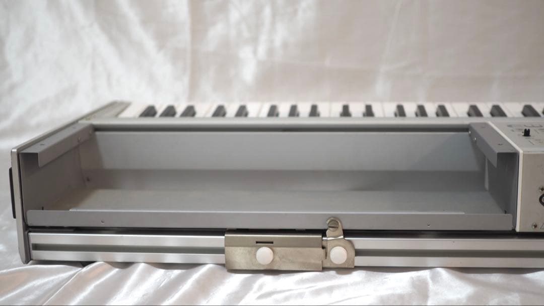 KORG M3-73 シンセサイザー キーボード コルグ