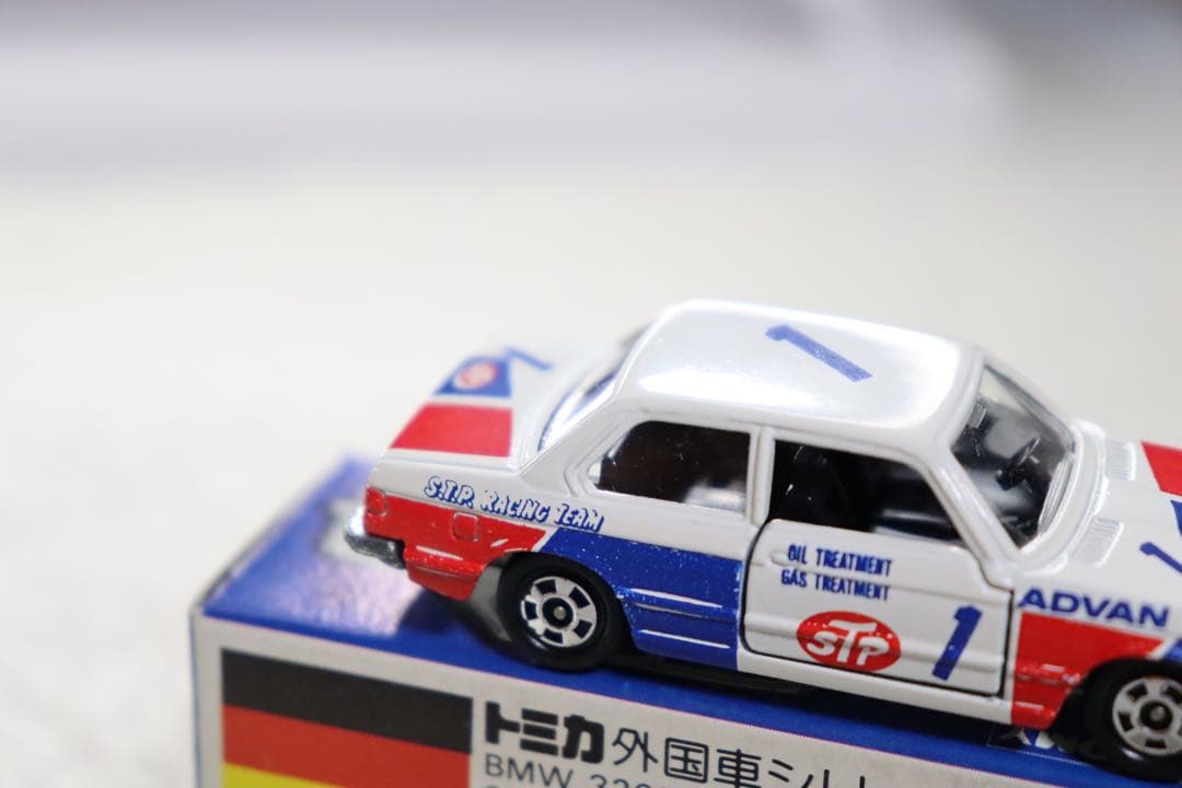 BMW 320i F43 トミカ　グループA フェア　日本製　青箱