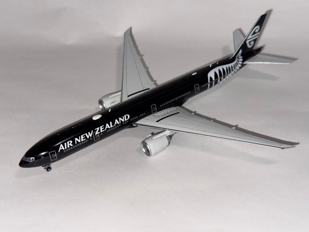 ニュージーランド航空 B77W 1/400