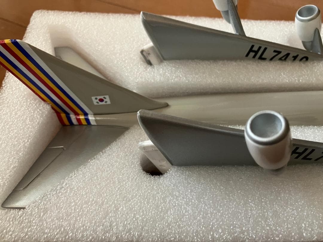 アシアナ航空　B747-400　1/200　旅客機模型　　C