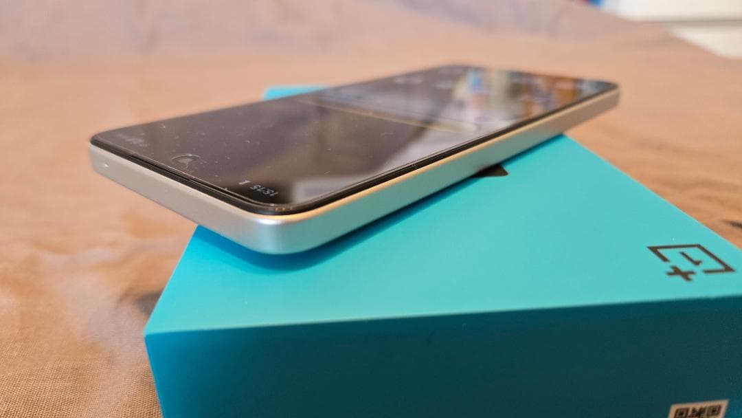 試用のみ「OnePlus Nord CE5」グローバル版8GB+256GB