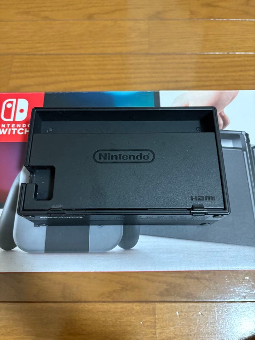 Nintendo Switch 本体 ブラック　箱付き