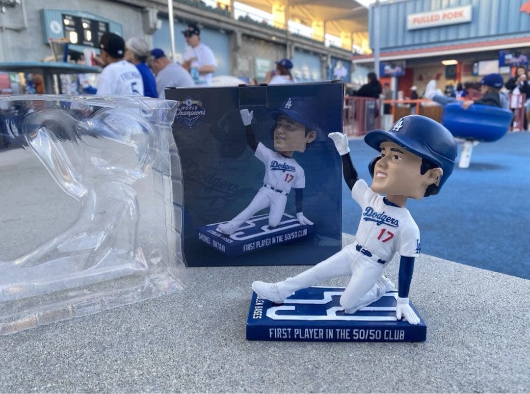 【ばん出品】5/15 大谷翔平 50/50ボブルヘッド