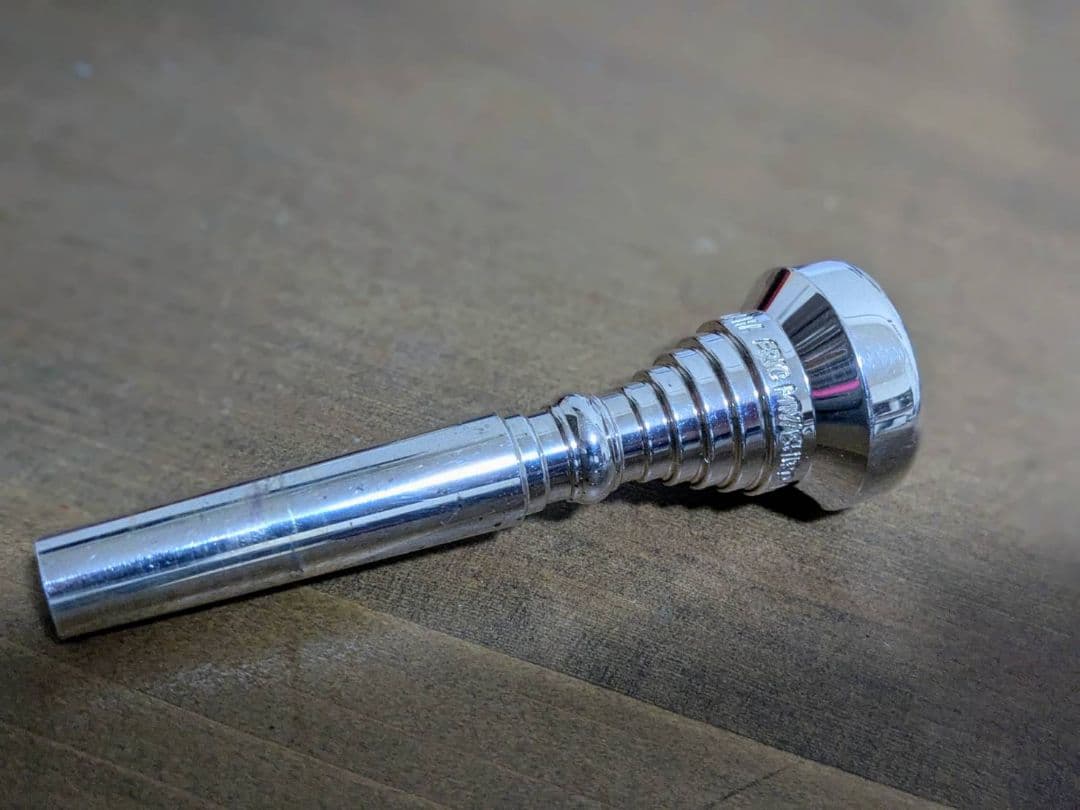 エリック・ミヤシロモデル　　　TR-EM1-MK2トランペットマウスピース