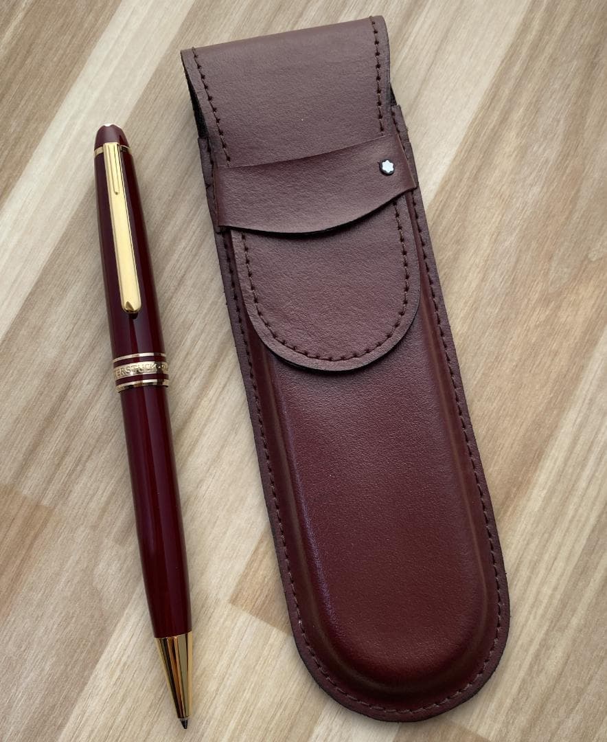 超美品 モンブラン ボルドー色x ゴールド 164 ボールペン ペンケース付