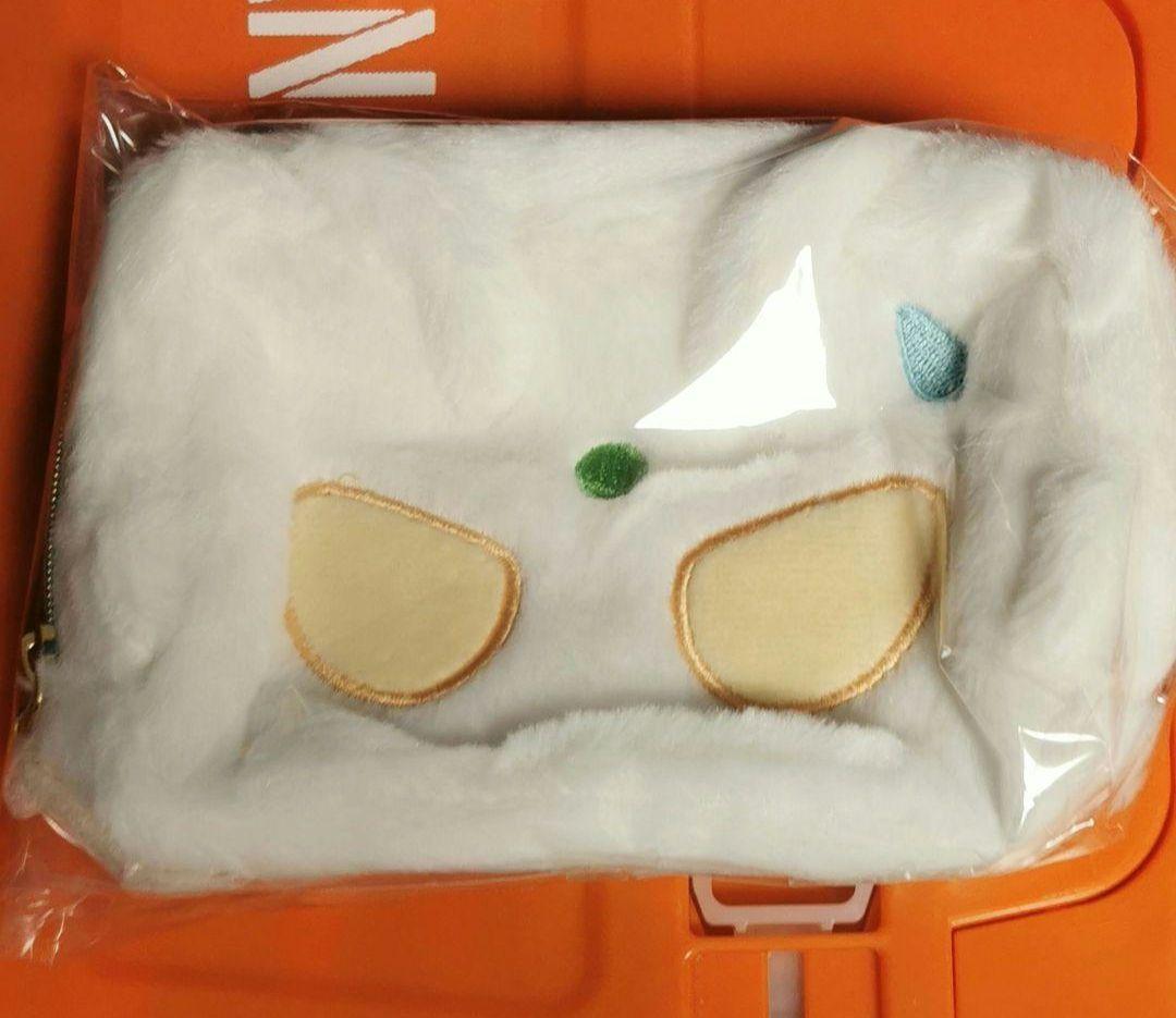 ウルトラマンゼロ　ショップ　M78ウルトラマン　ふわふわフェイスポーチ　未開封