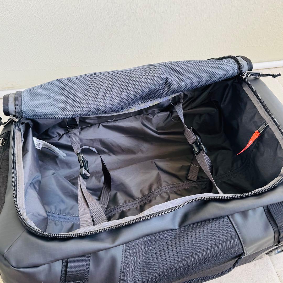 パタゴニア　ブラックホール　ウィールド　ダッフル　40L 黒　新品未使用