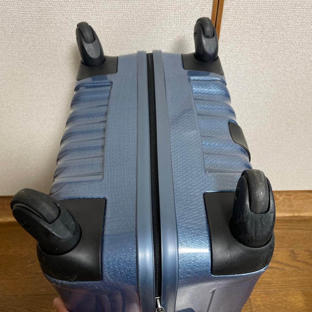 サムソナイト　超軽量コスモライト69　70L