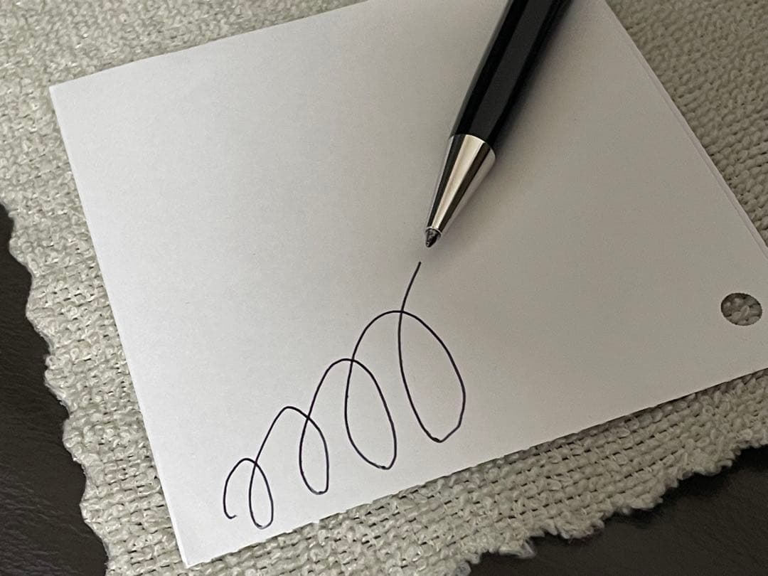 ◾️MONTBLANC モンブランミッドサイズ ボールペン ◾️プラチナ◾️化粧箱付