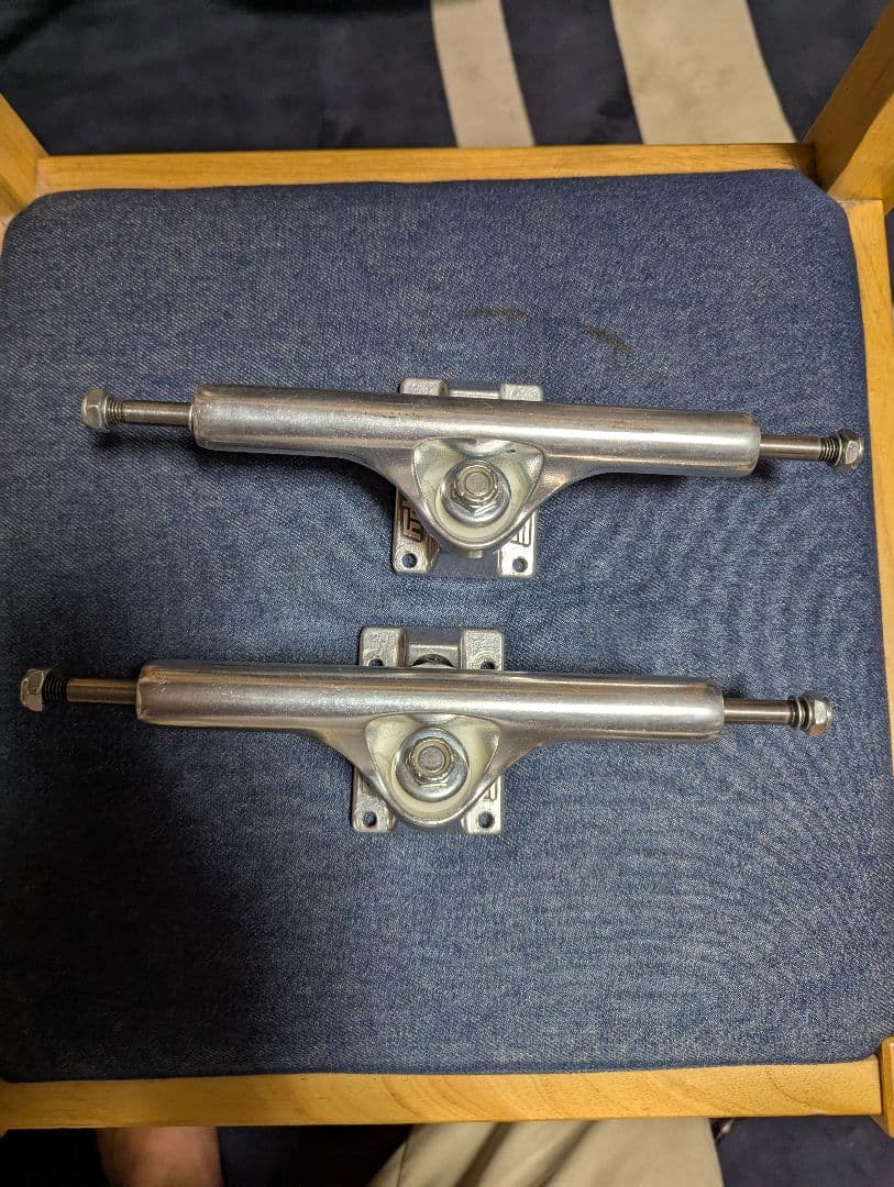 スケートボード トラック スラッピートラック9.5