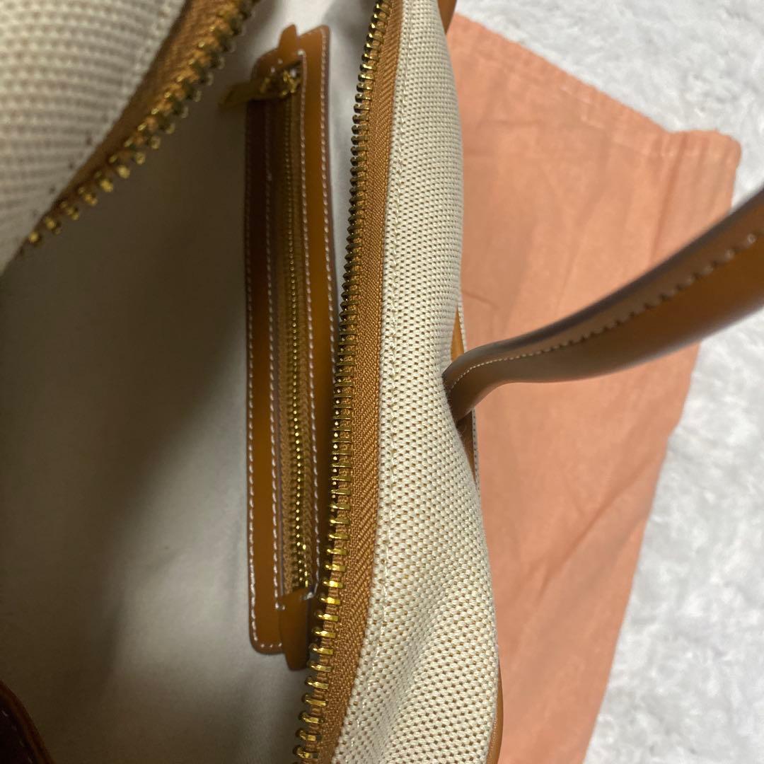 miumiu ボー キャンバス バッグ　1／31までの出品になります