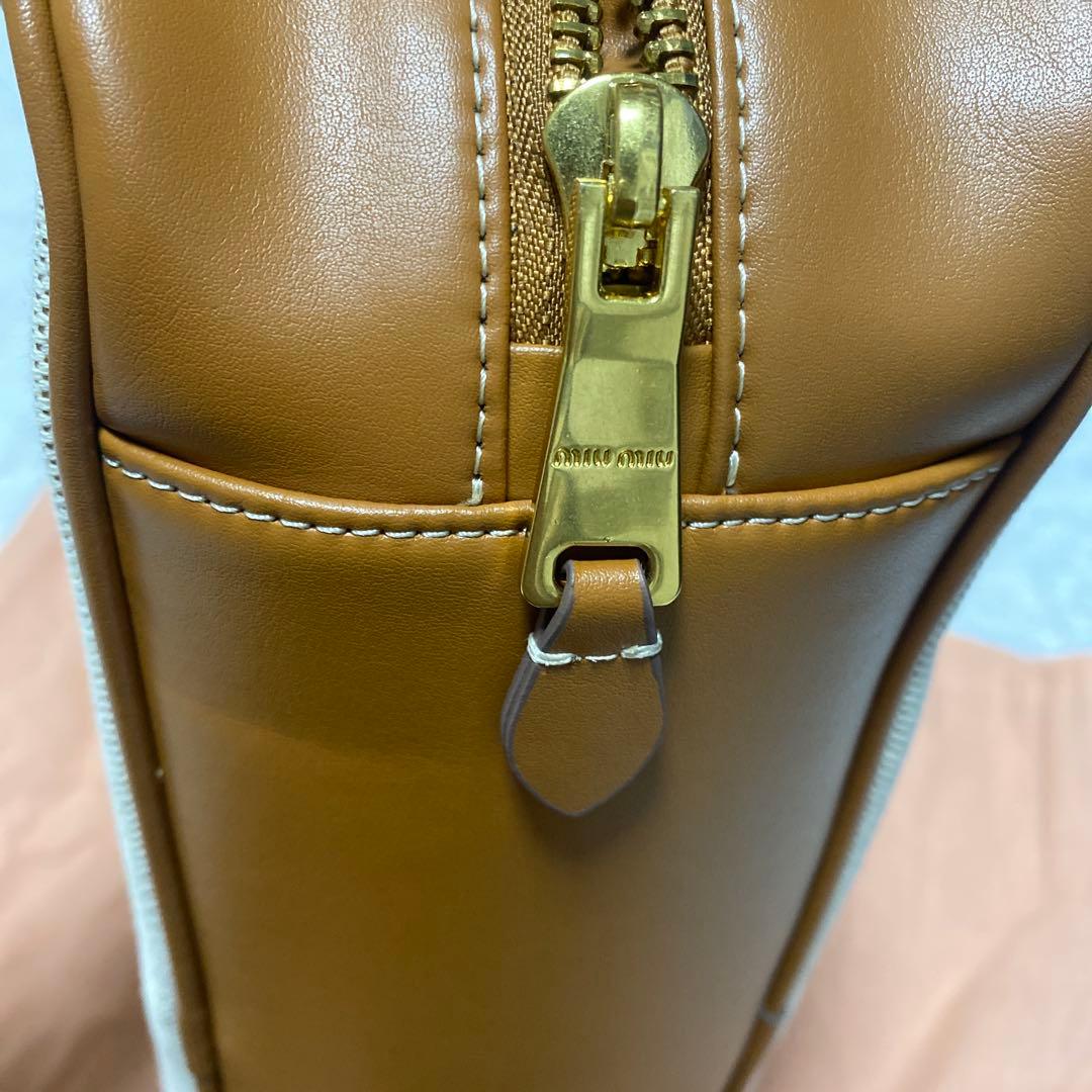 miumiu ボー キャンバス バッグ　1／31までの出品になります