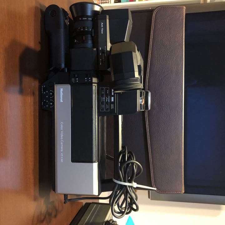 ナショナル製のビデオカメラ