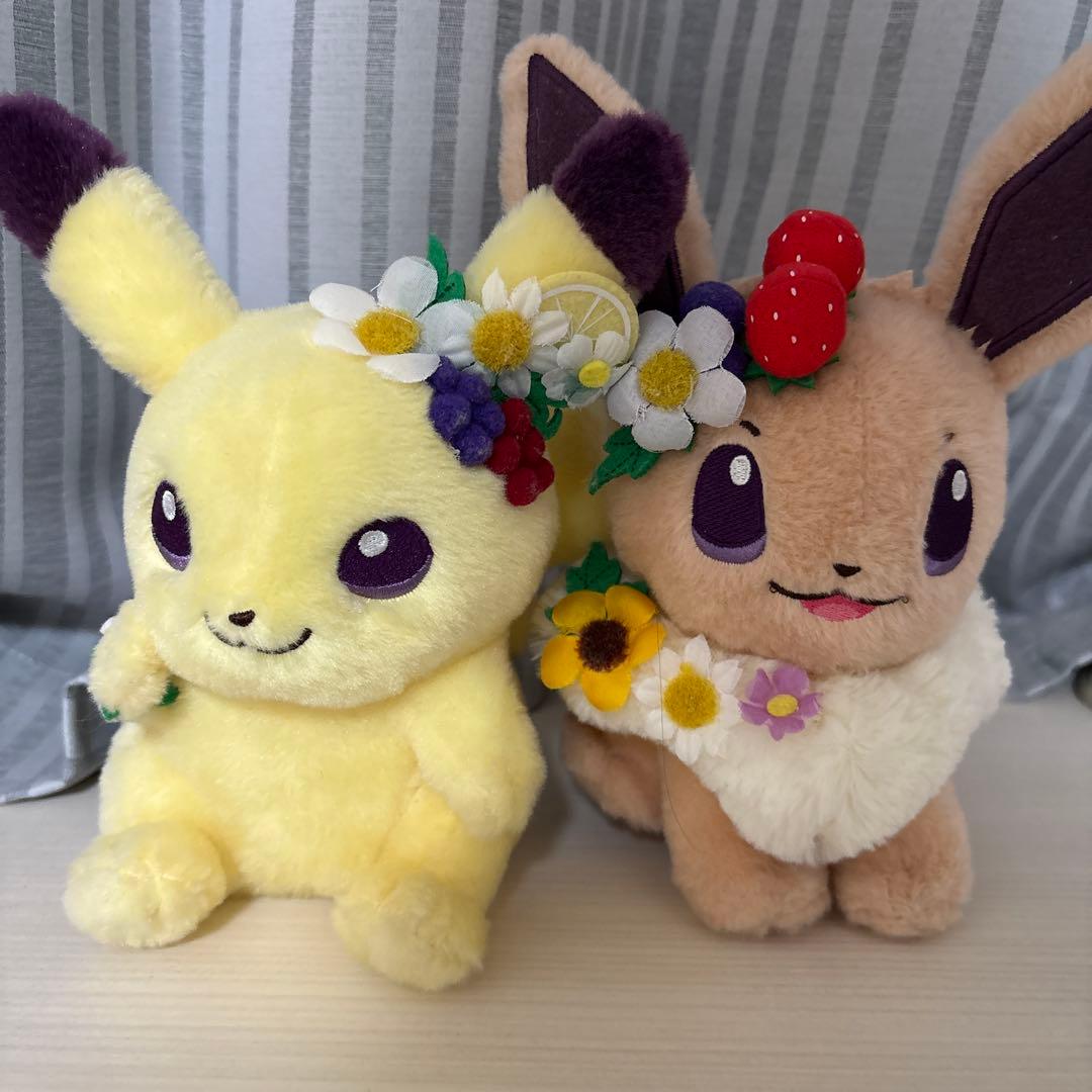 ポケモン　ピカチュウ　イーブイ　イースター　ぬいぐるみ