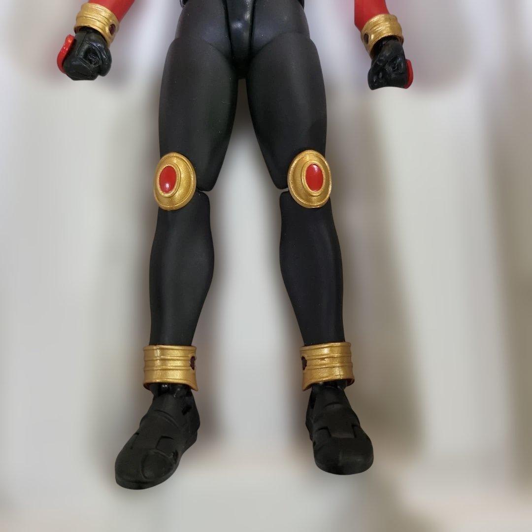 仮面ライダークウガ　真骨彫　マイティフォーム Limited Edition