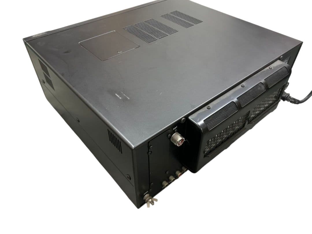 YAESU FT-1000 HF トランシーバー