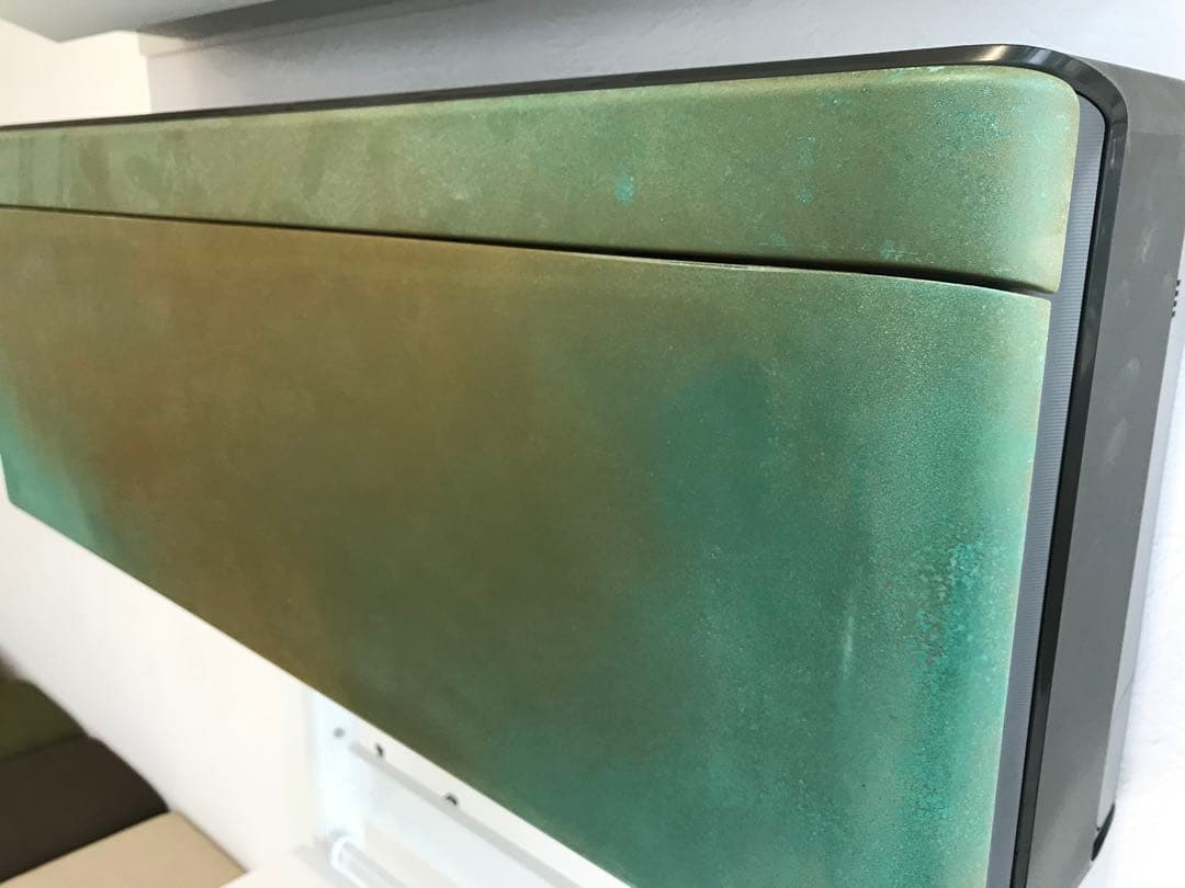 【特殊塗装】ダイキン　リソラ　パネル　真鍮