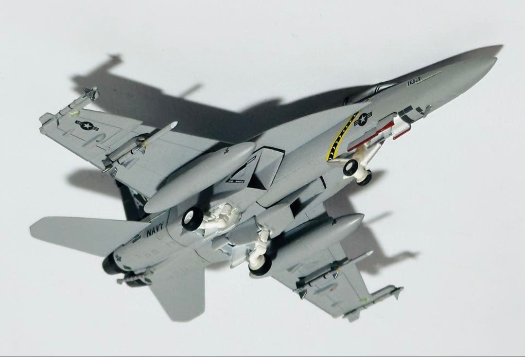 航空機・ヘリコプター hogan M-SERIES 1/200 F/A-18F VFA-103