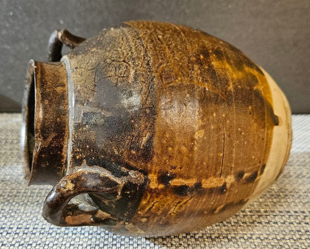 中国古陶磁器　古玩　宋時代　磁州窯系　 褐釉　双耳　胴継ぎ　壺　花入れ　伝世箱付