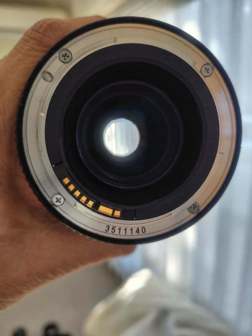 Canon EF 100mm f/2.8L IS USM マクロレンズ