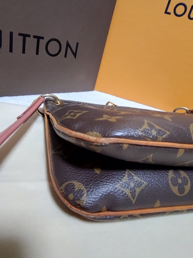 直営路面店購入　ルイヴィトン　モノグラム　ロレッタ