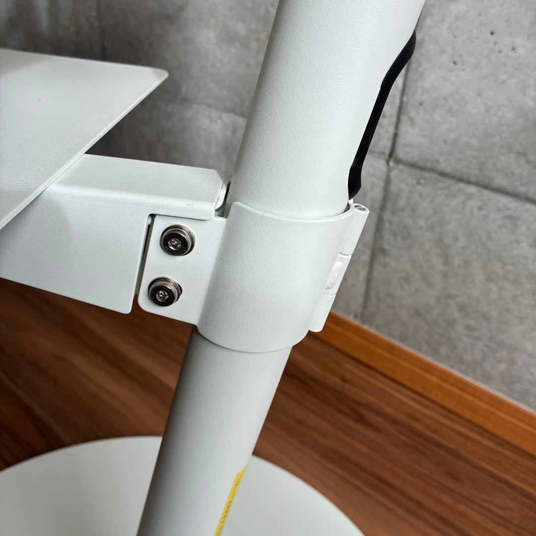 WALL A2 LOW TYPE テレビスタンド 白 キャスター付き