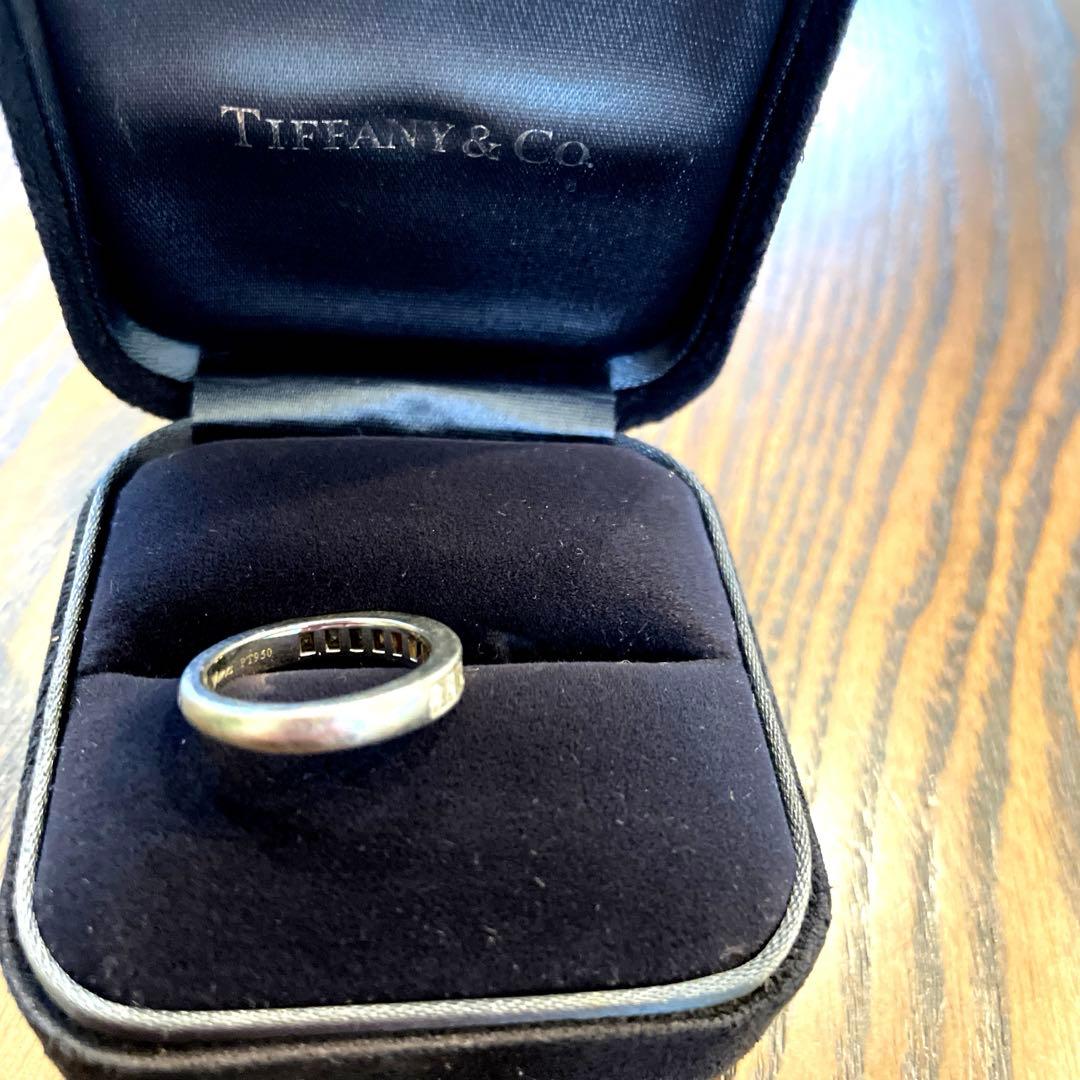 ティファニー Pt950 プリンセスカット ハーフエタニティダイアモンドリング