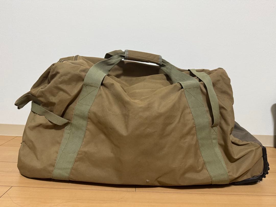 SOC キャリーバッグ　米軍　ミリタリー　実物