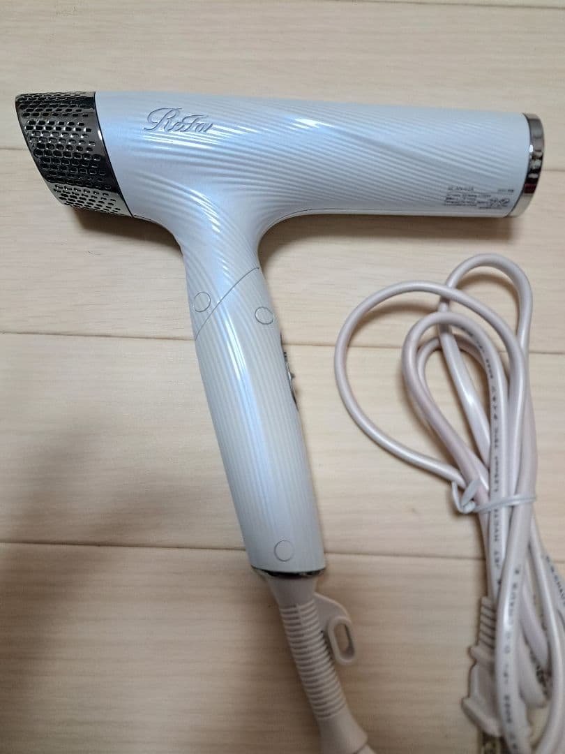 リファ ドライヤースマート Refa 2022年製