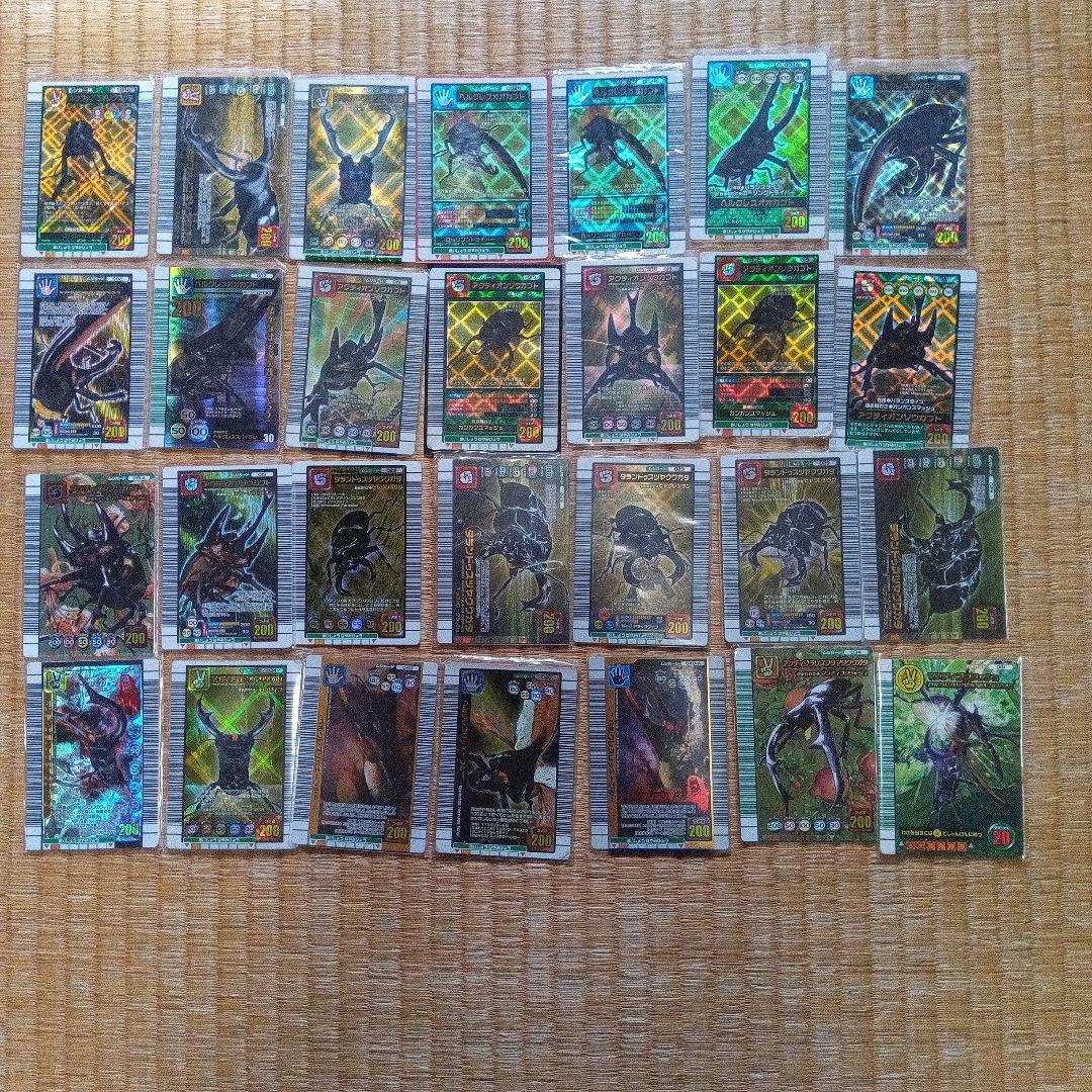 ムシキング 強さ200の27枚セットと技カード1枚　5周年激レアカード込み