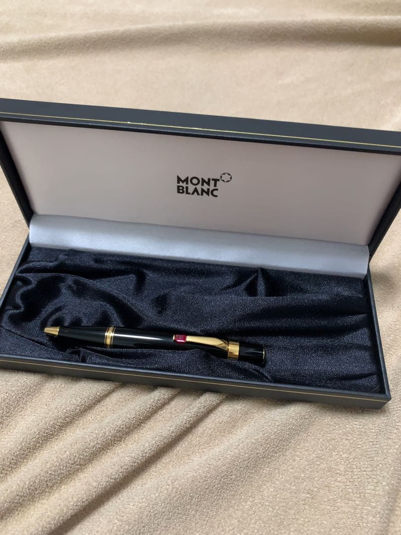 Mont Blanc ボエム　ルージュ　ツイストボールペン リフィルなし