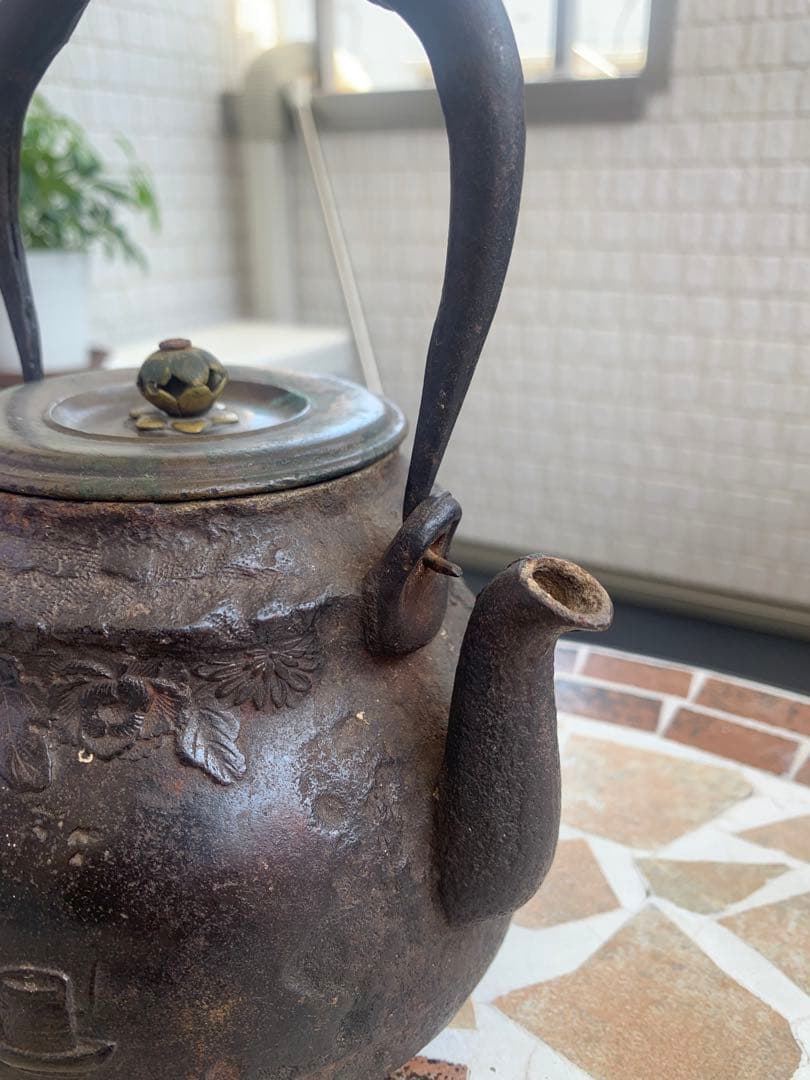 龍文堂造　茶道具図瓢箪形鉄瓶