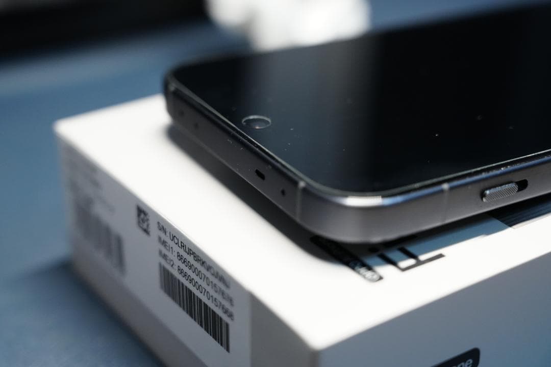 Oppo Find X8 日本国内版 ブラック 512G スマホ SIM フリー