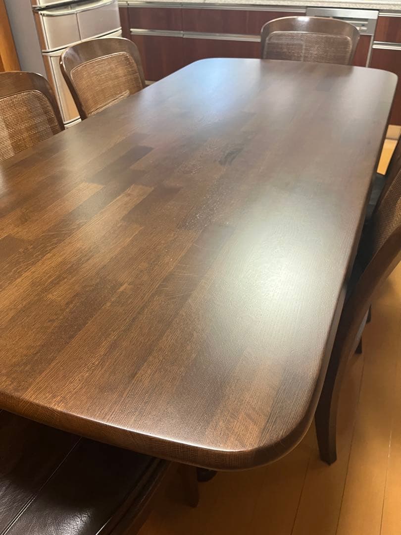カリモク ダイニングテーブル　美品