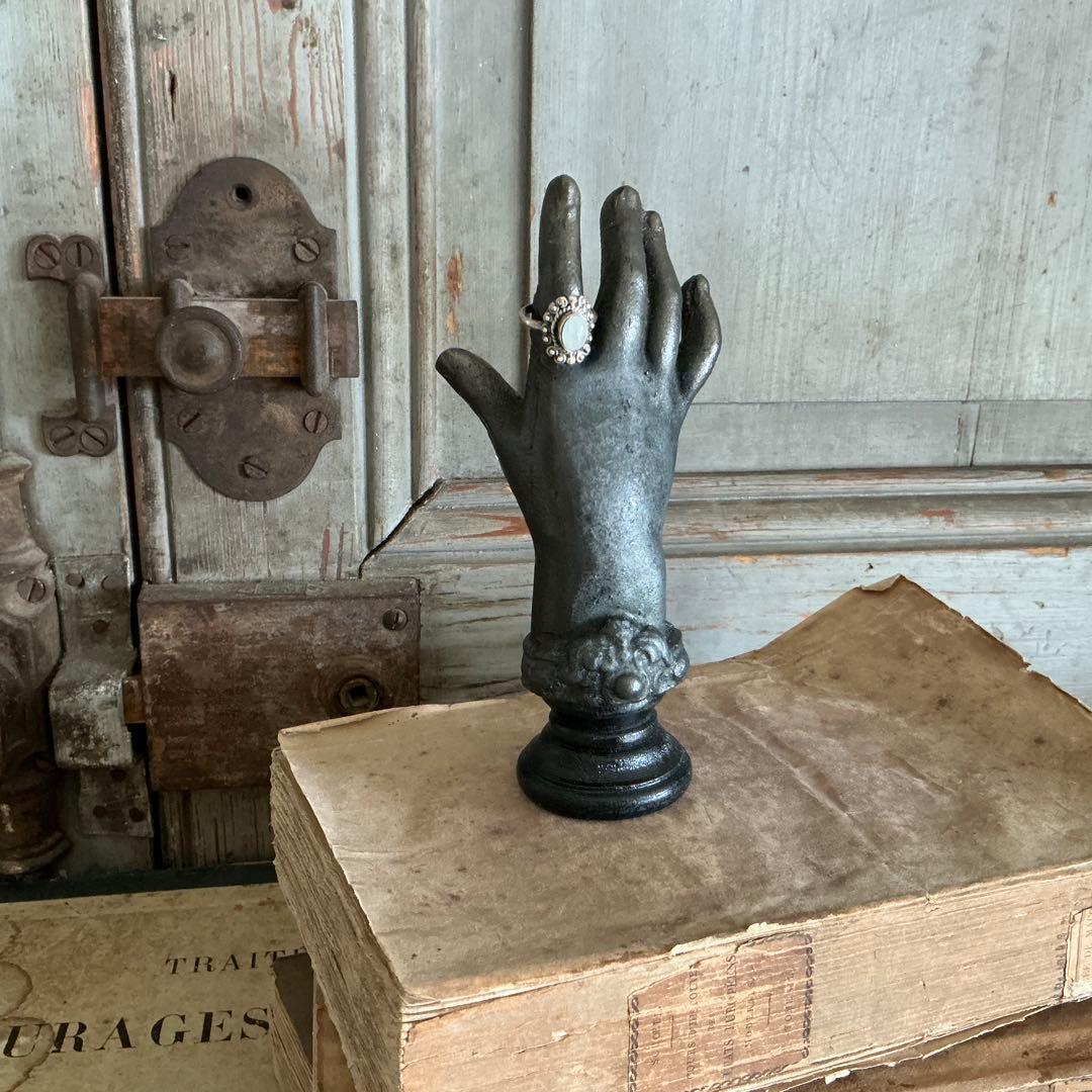 １９世紀　フランスアンティーク　ハンドモチーフ　ペーパーウェイト　アイアン鋳物
