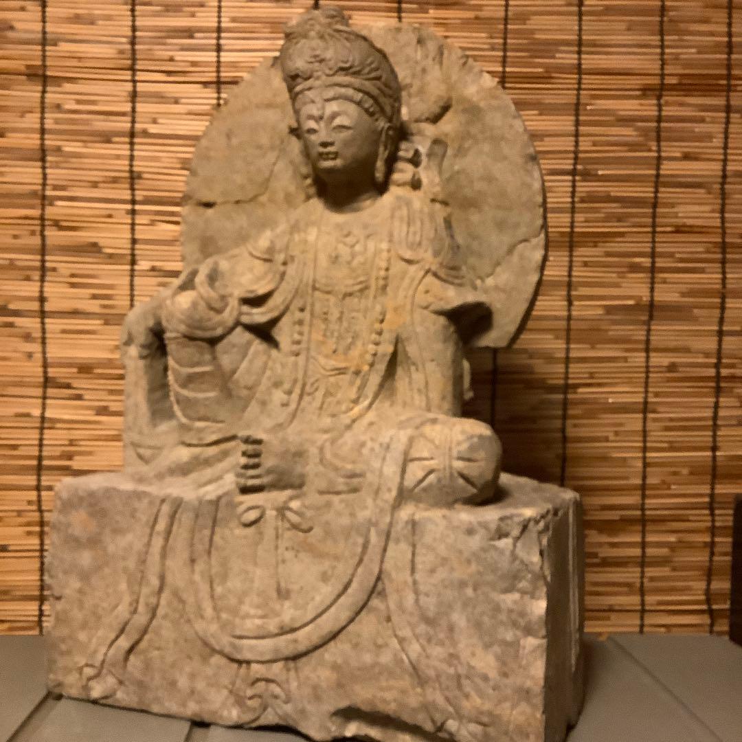 朝鮮・三国時代「静寂と慈悲の水月観音菩薩半跏像」高句麗・新羅・百済・天平・石仏