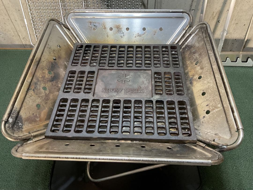 いい味出てます。焚火台 Ｌ ６点セット スノーピーク  peak