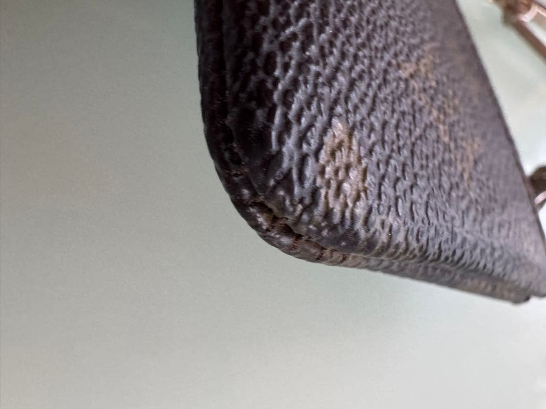 ルイヴィトン モノグラム ポシェットクレ M62650